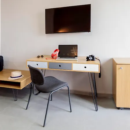 Ibis Styles Μπρίντιζι